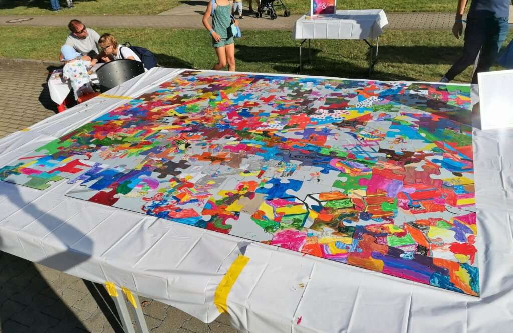 Giant Team Puzzle